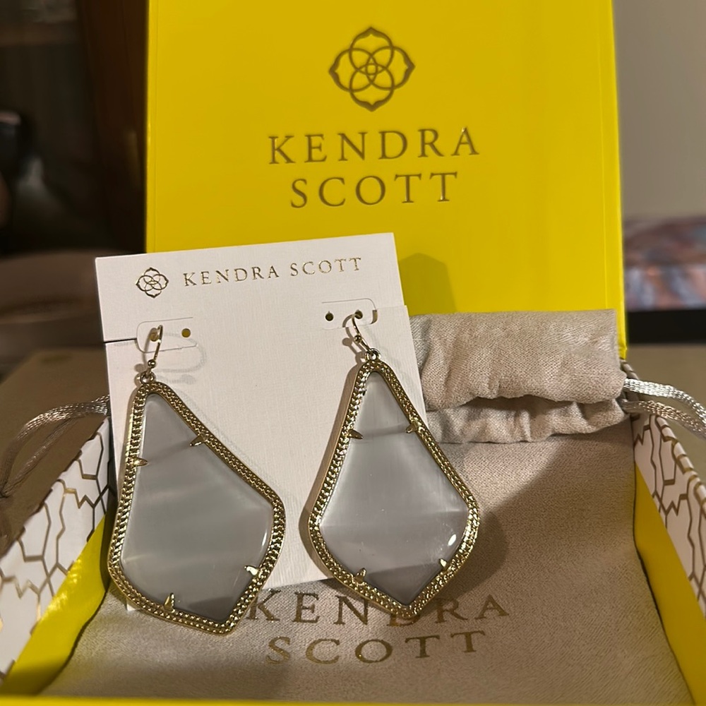 Kendra Scott “Alex” Earrings - Gold-tone/Slate Cat’s Eye